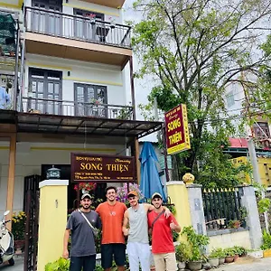  Séjour chez l'habitant Song Thien